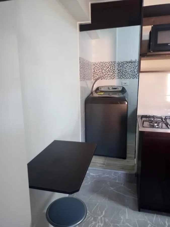 Aparta Estudios Michelle En Robledo A 20 Minutos Del Centro Al Lado De La Universidad Esumer, Imprescindible El Pago De La Primer Noche Medellín Lägenhet